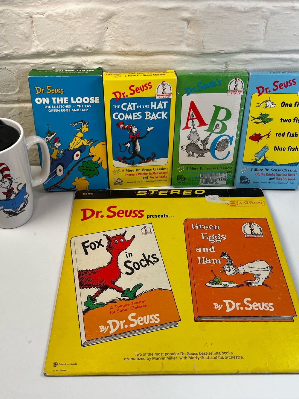 Dr. Seuss Book & Vinyl Set - Bright Yellow, Blue, Green